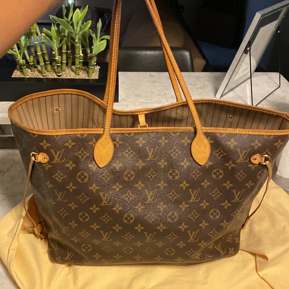 Louis Vuitton Neverfull GM - Picture 4 of 14